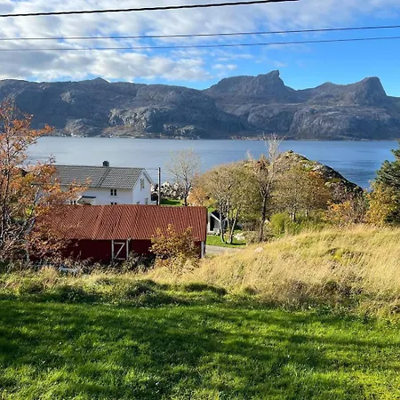 Vettinghytta, Close To The Sea With Amazing View. Vakantiehuis *