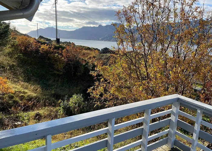Vettinghytta, Close To The Sea With Amazing View. *